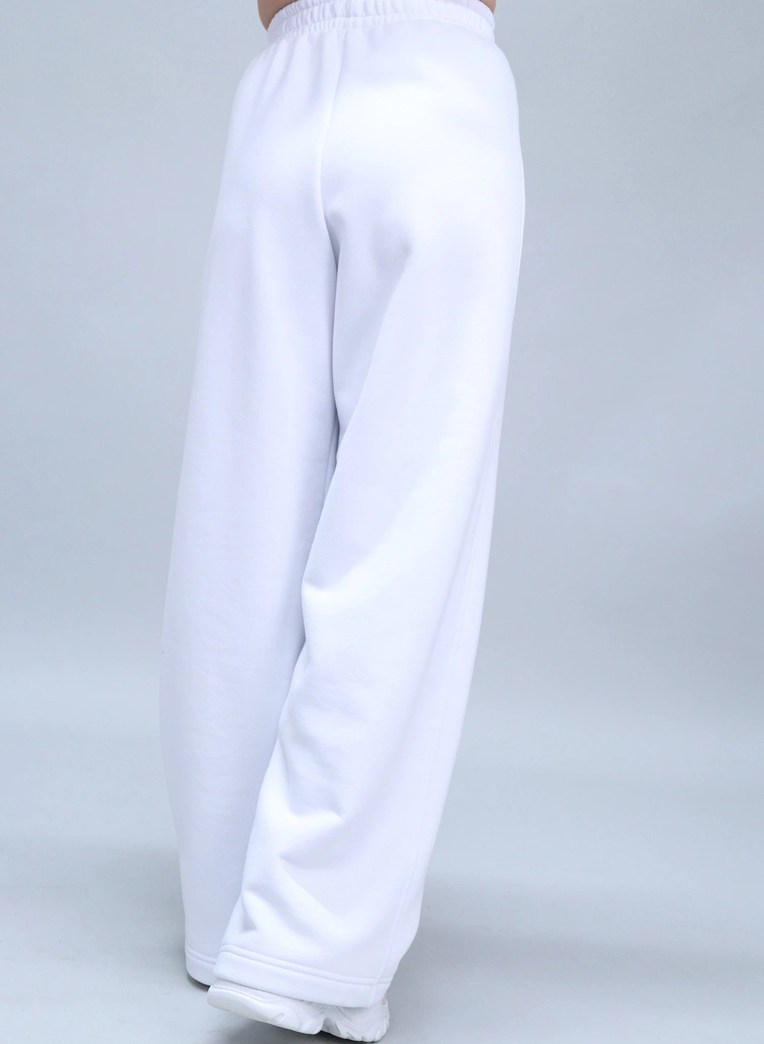 PANTALONI DAMA EVAZATI CU BRODERIE FLOWERS PDP3-PD01