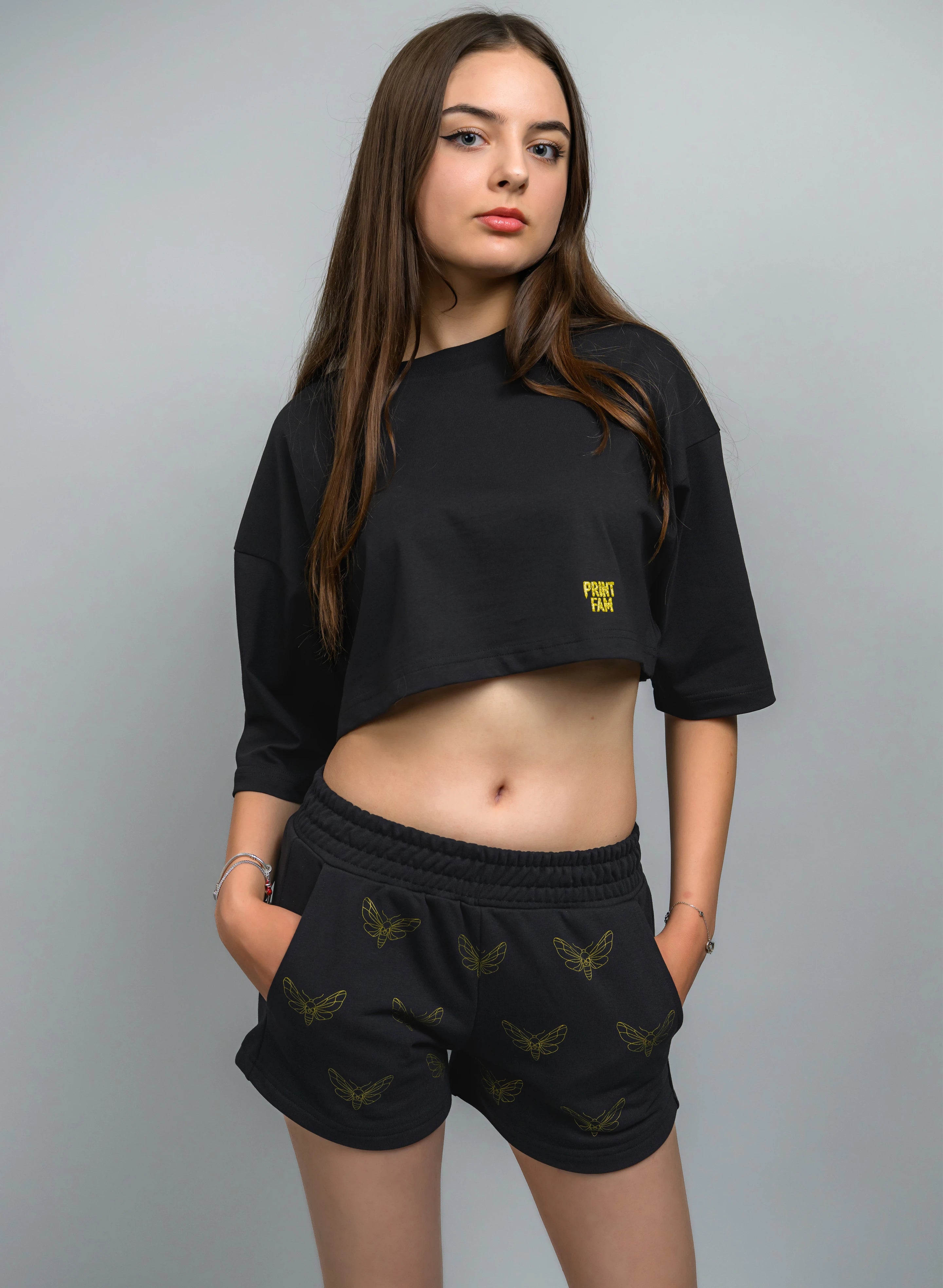 PANTALONI SCURTI DAMA CU PRINT AURIU ROYAL BURN PDP1 - PD01