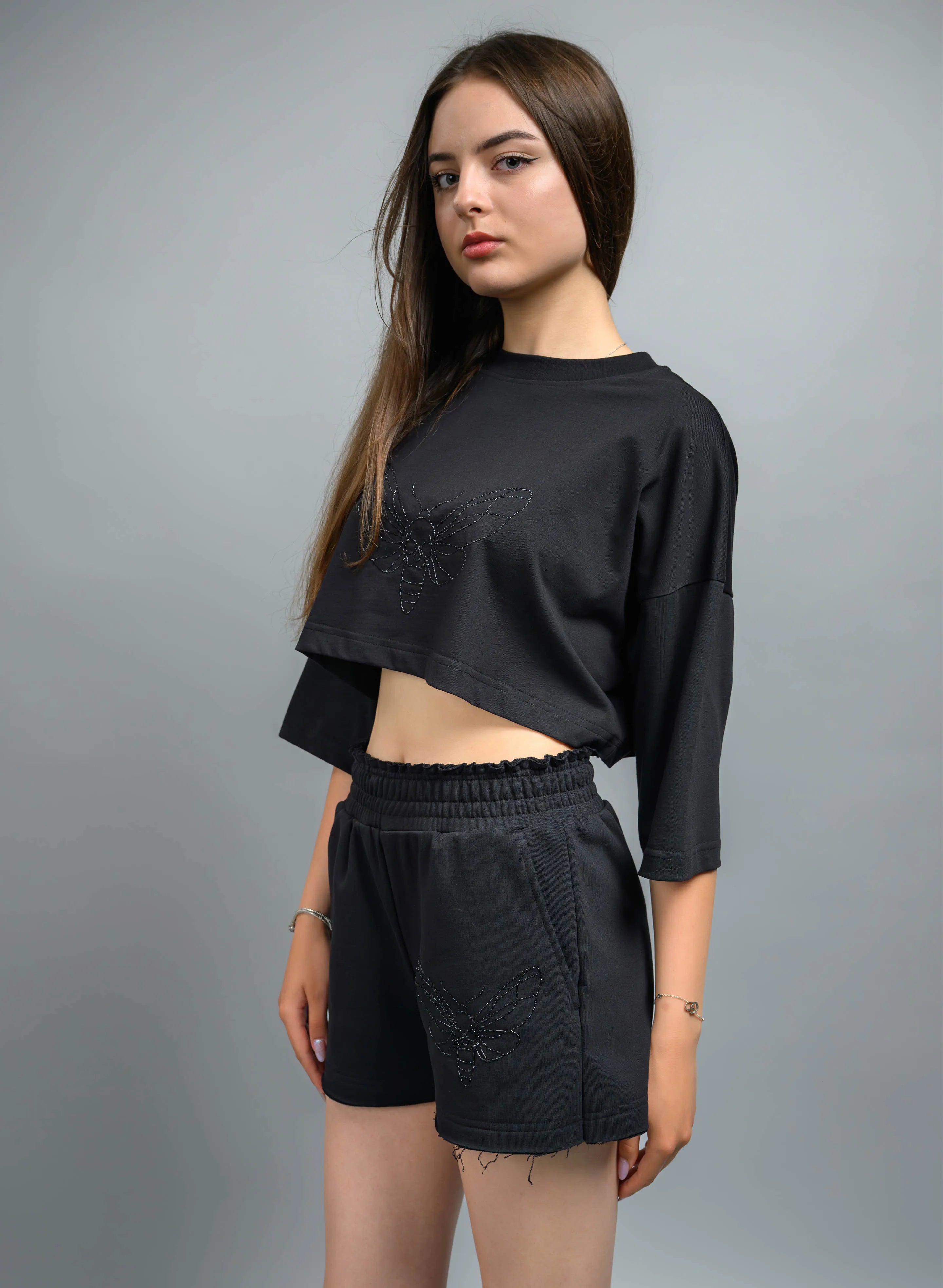 PANTALONI SCURTI DAMA RAW EDGES BLACK MOTH PDP2 - PD01