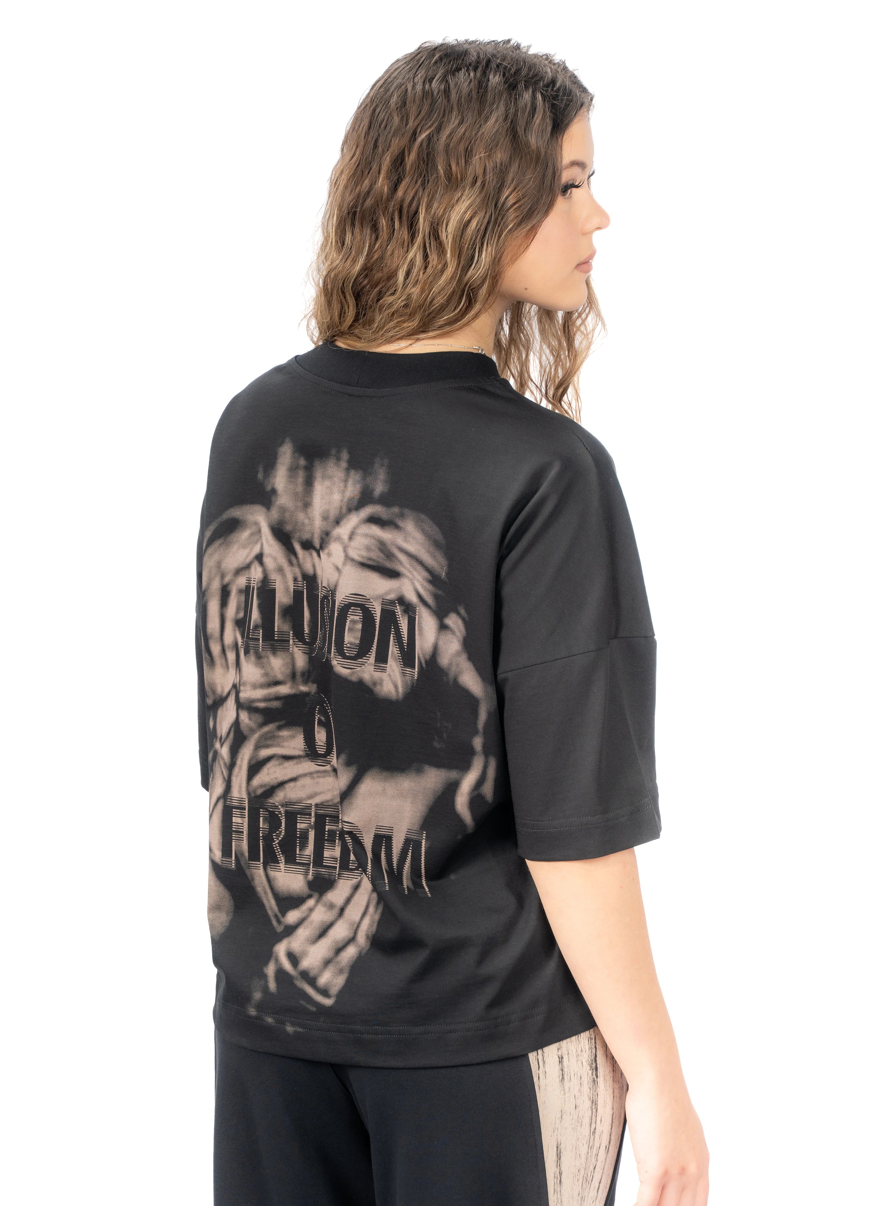 TRICOU ILLUSION OF FREEDOM OVERSIZED TD05