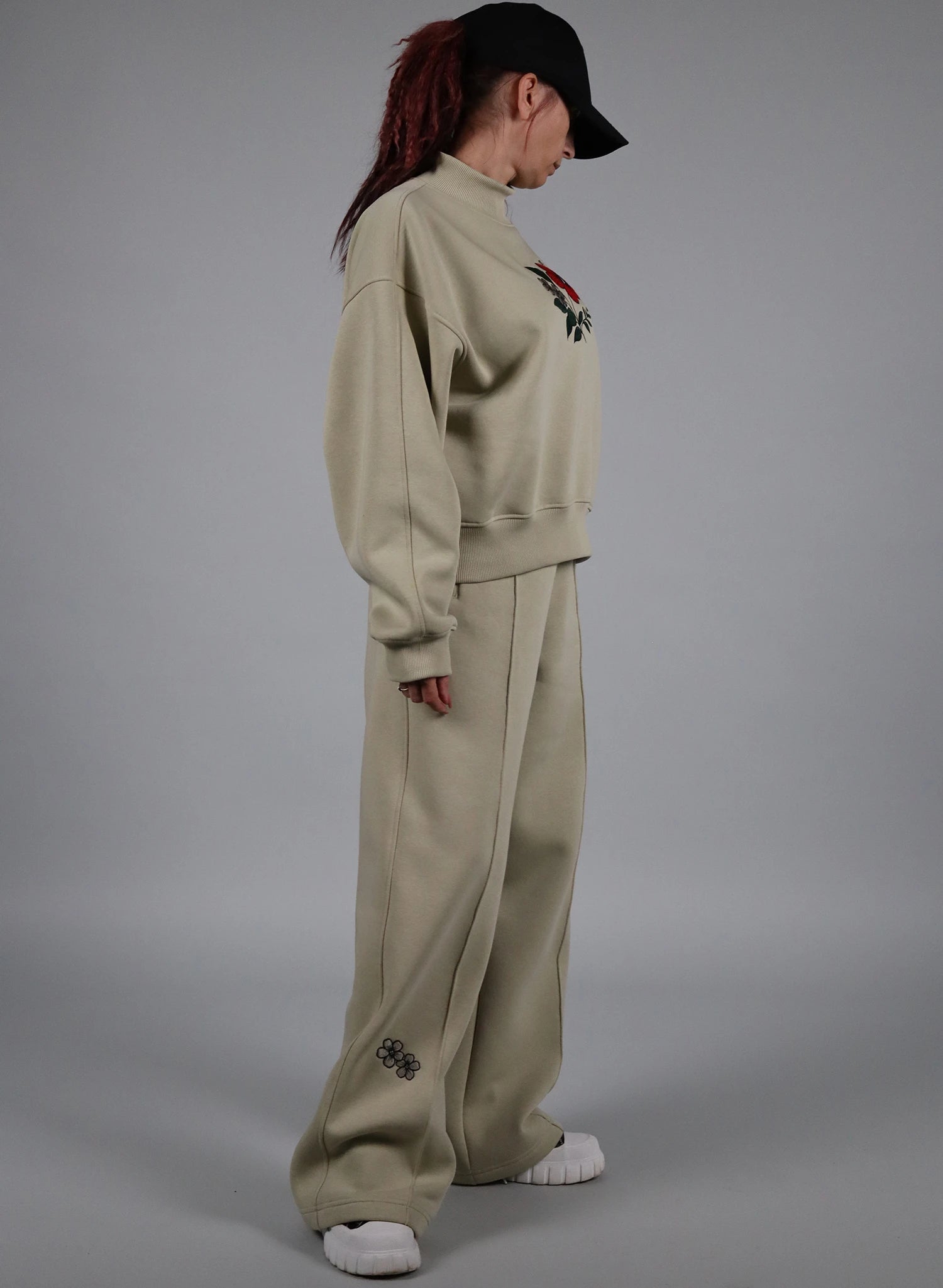 BLUZA DAMA OVERSIZED CU BRODERIE SILENT BLOOM BDP5-BD01