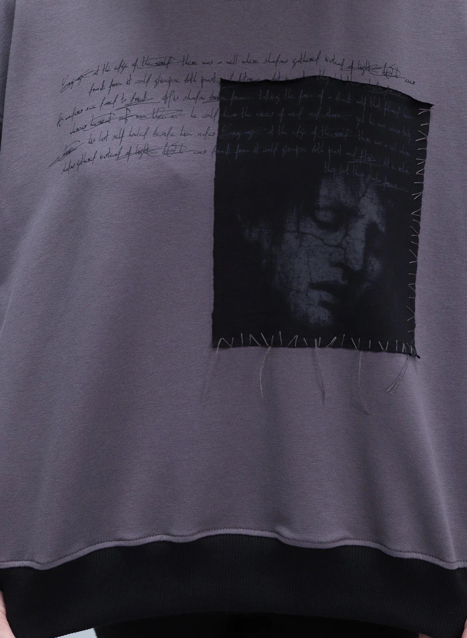 BLUZA SILENT PORTRAIT CU PATCH RAW BDP4 - BD01