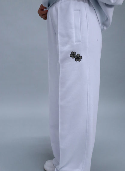 PANTALONI DAMA EVAZATI CU BRODERIE FLOWERS PDP3-PD01