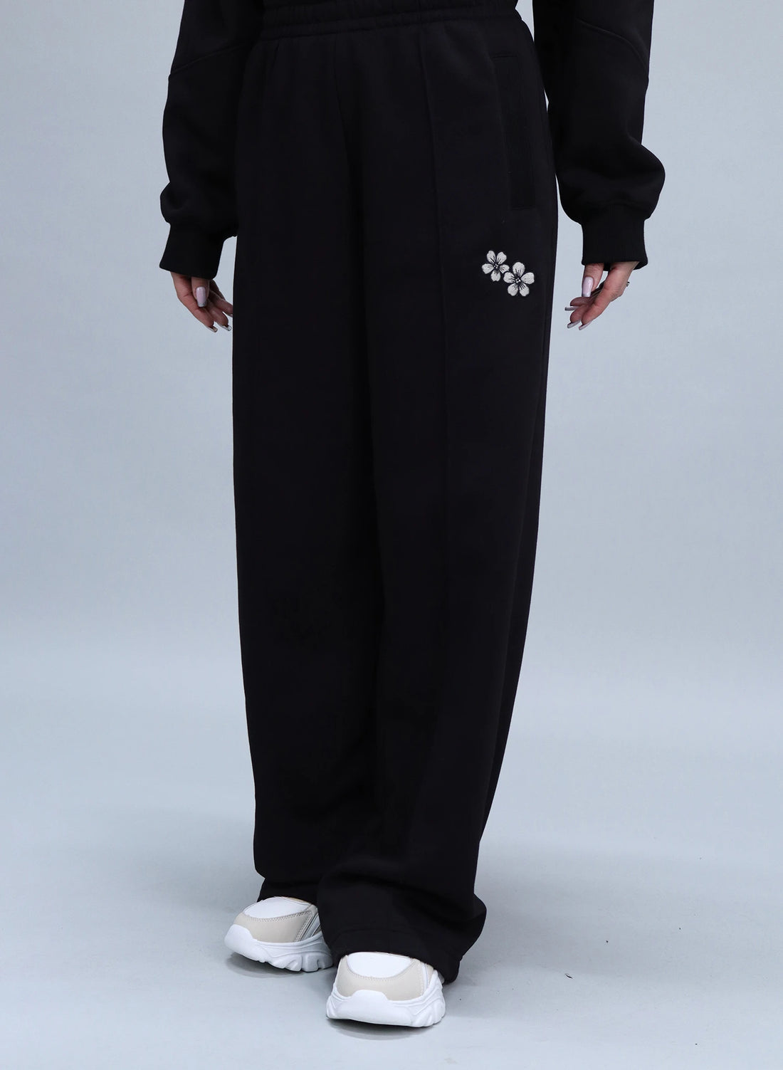 PANTALONI LARGI CU BRODERIE BLOOM PDP3 - PD03