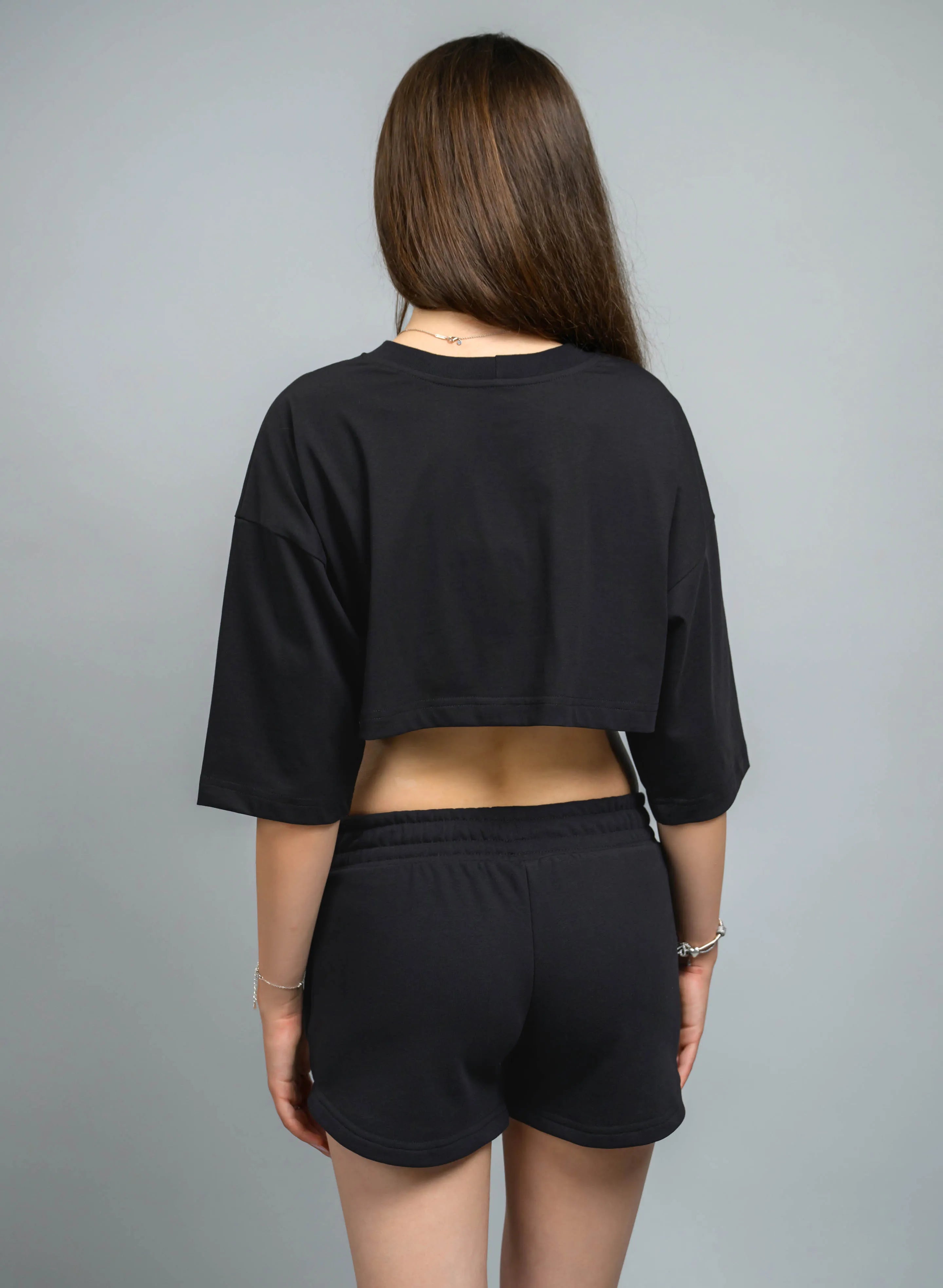 PANTALONI SCURTI DAMA CU PRINT ARGINTIU BUZZ QUEEN PDP1 - PD02