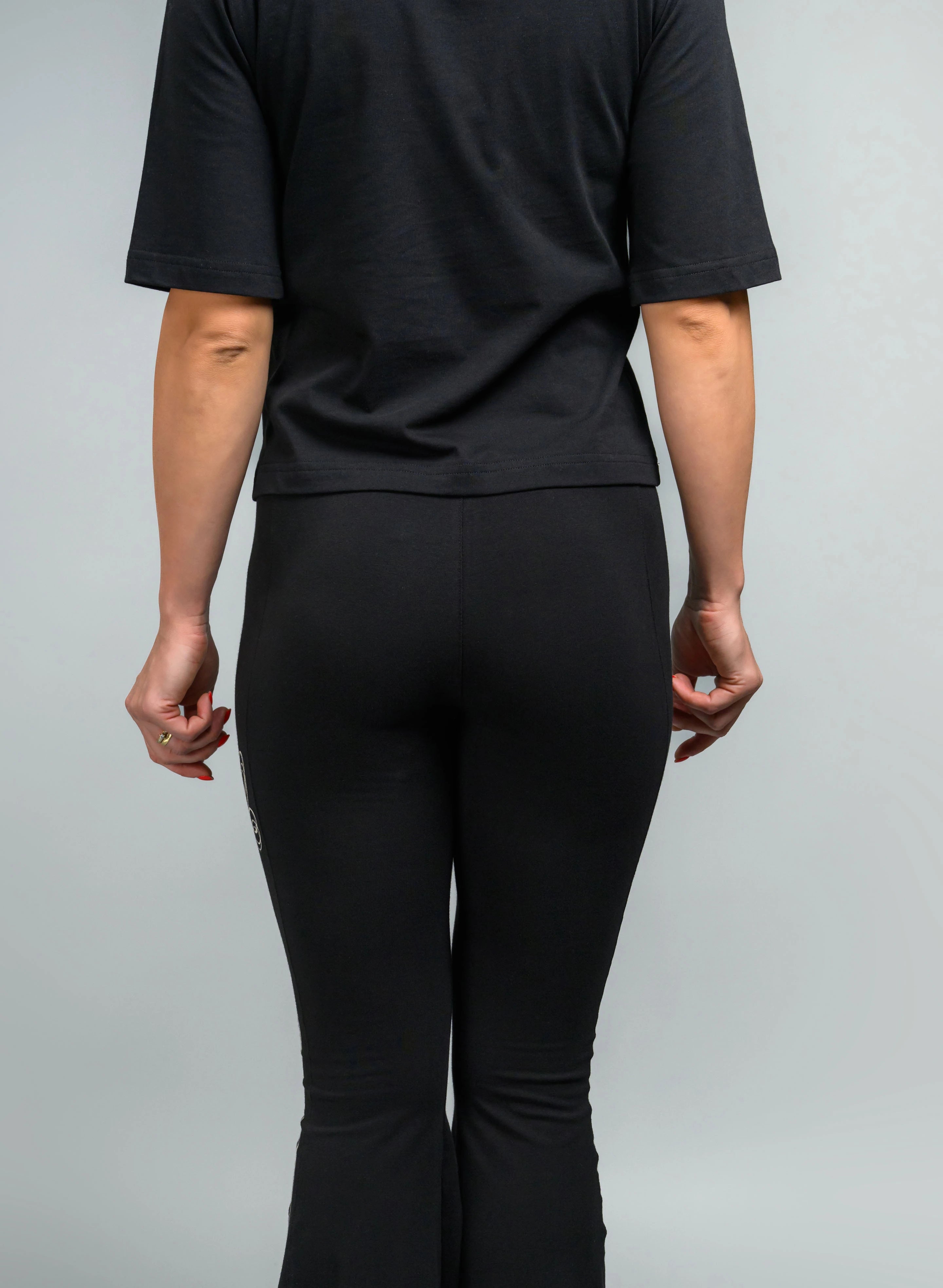 TRICOU DAMA DIN BUMBAC FLAWED YET DIVINE TDP1 - TD01