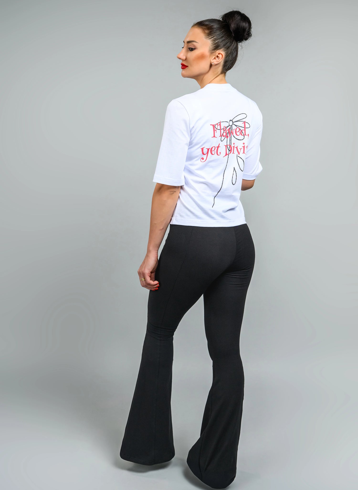 TRICOU SCURT DAMA CU PRINT WHAT IS REAL TDP1 - TD04