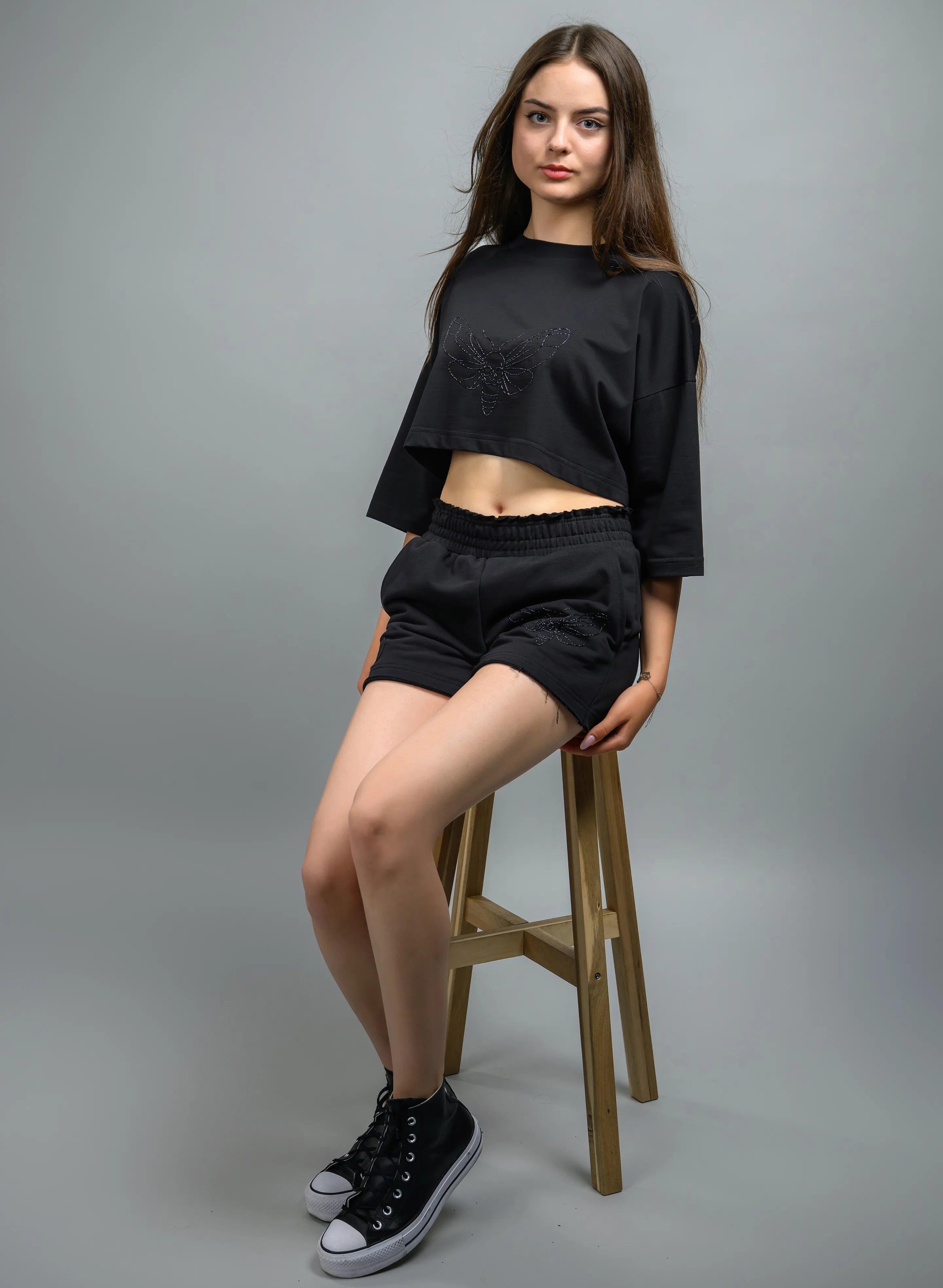 CROP TOP DAMA OVERSIZE BLACK MOTH TDP4 - TD02