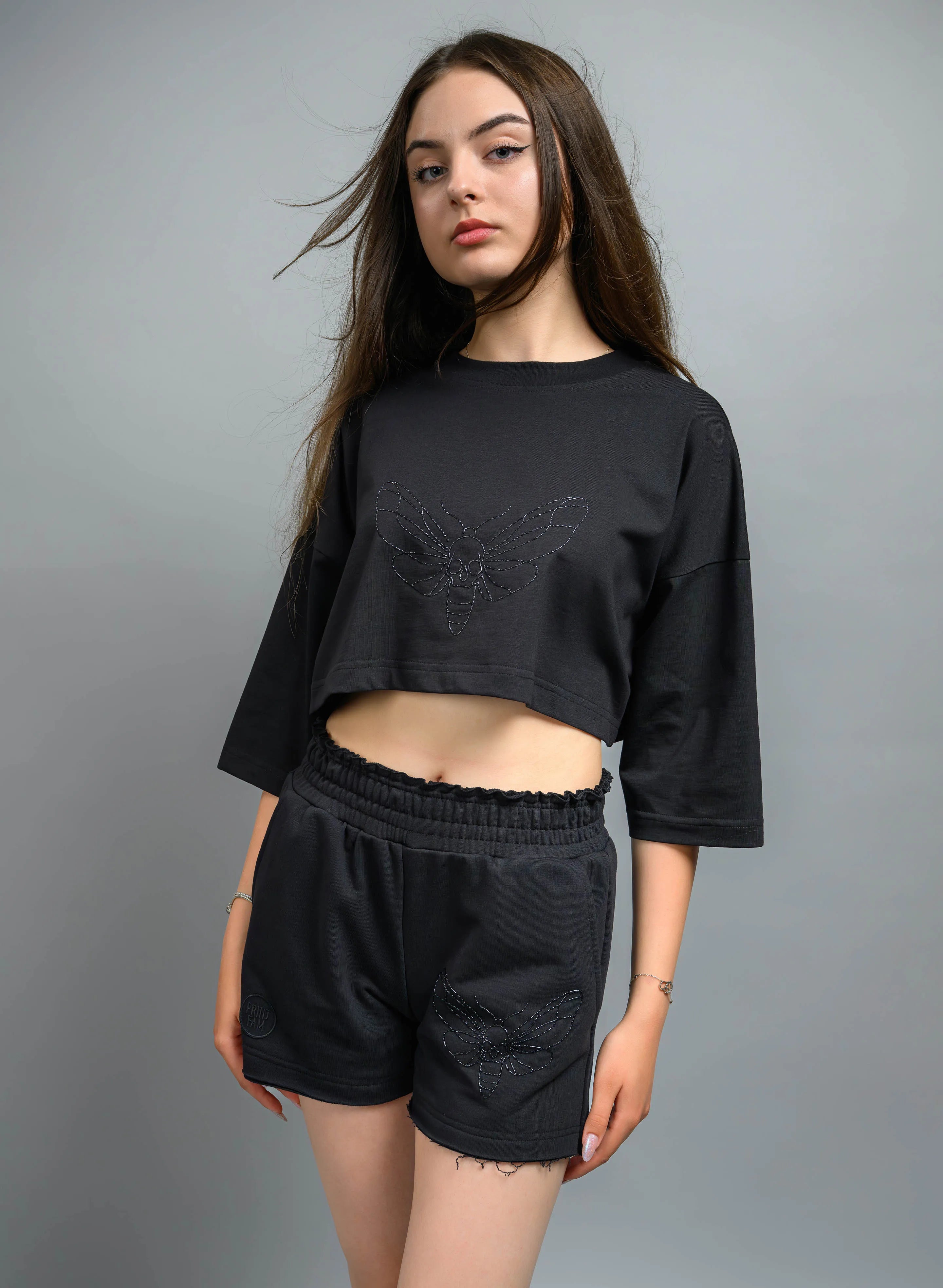 CROP TOP DAMA OVERSIZE BLACK MOTH TDP4 - TD02