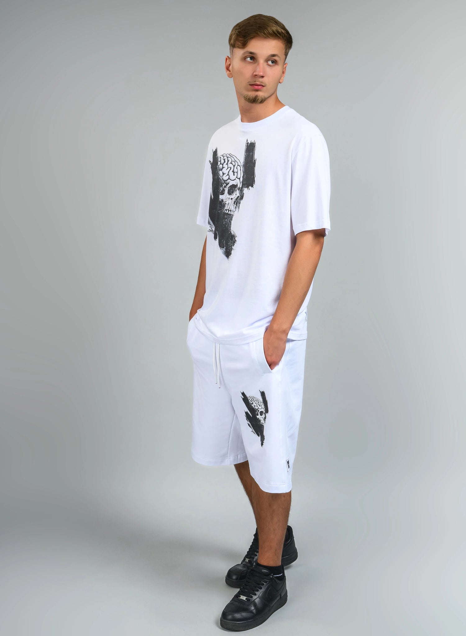 TRICOU ALB BARBATI SKULL MM TP1 - T010