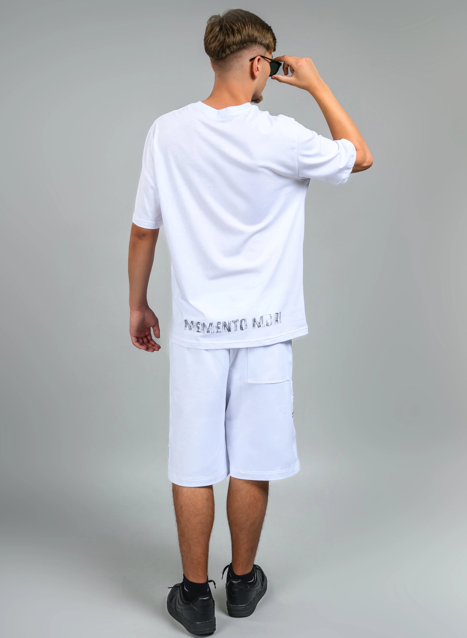 TRICOU ALB BARBATI SKULL MM TP1 - T010