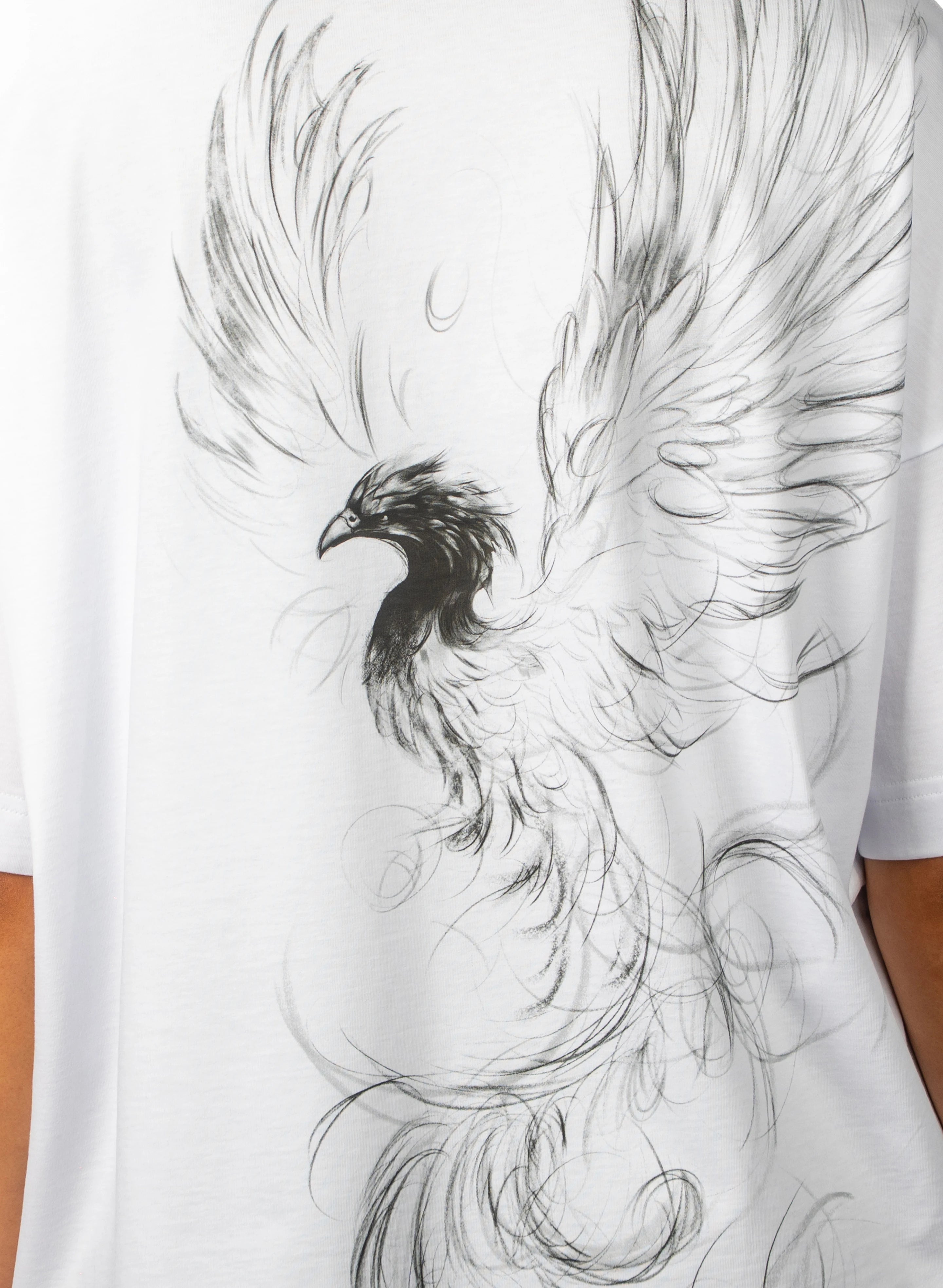 TRICOU L&