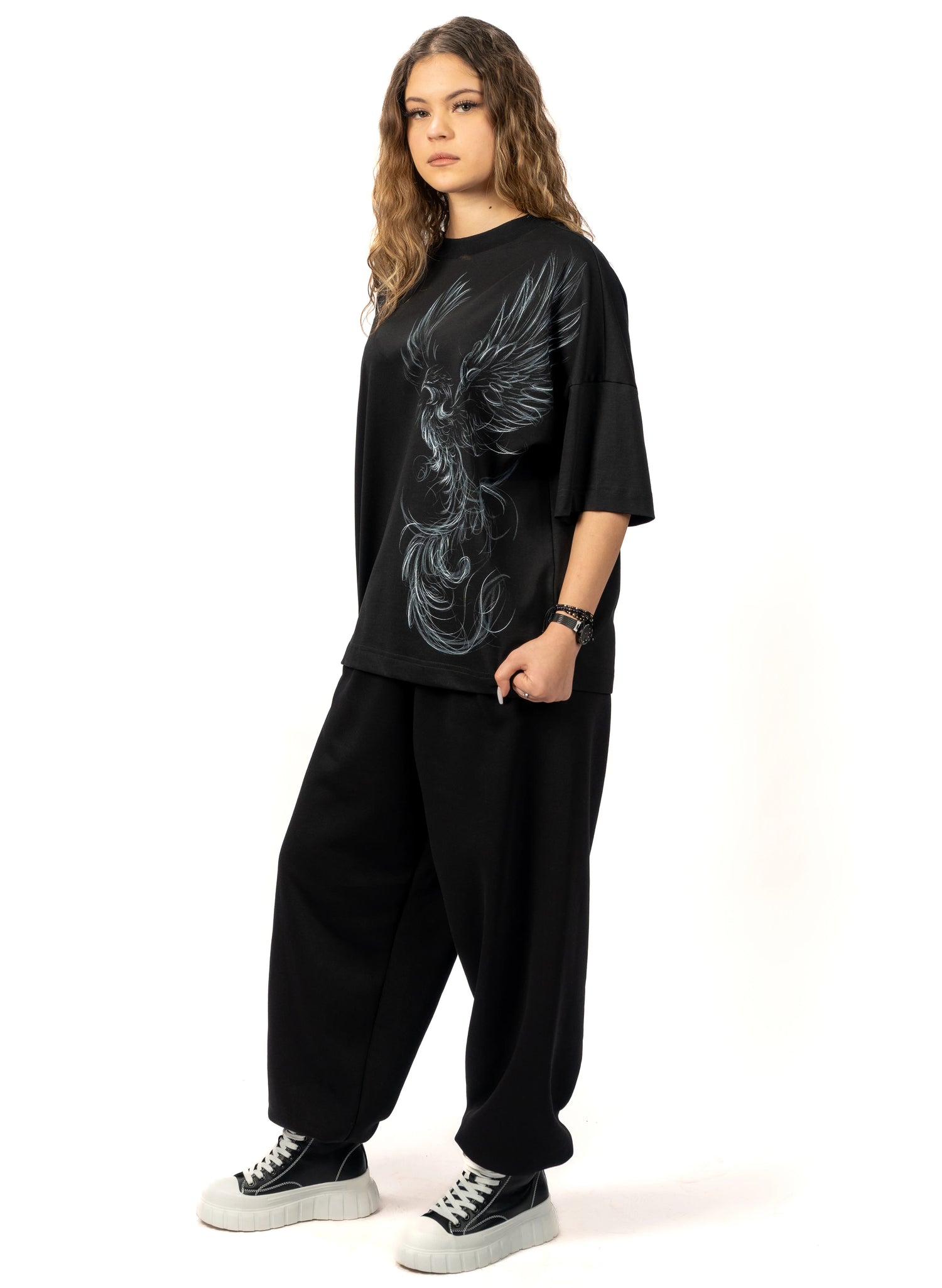 TRICOU L&