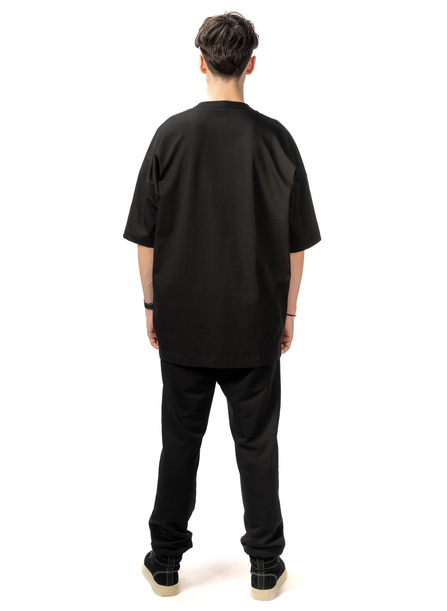 TRICOU NEGRU OVERSIZED BARBATI T000