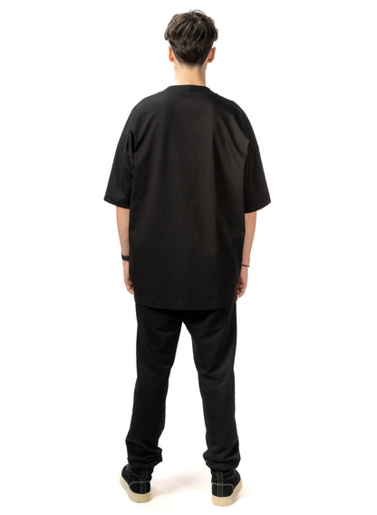 TRICOU NEGRU OVERSIZED BARBATI T000